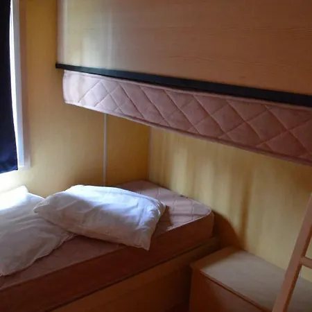 Camping L'estuaire * Saint-Thomas-de-Cônac